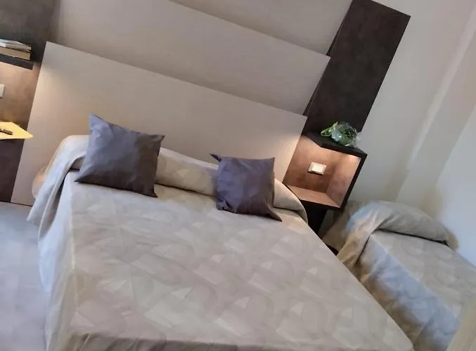 Abel & فندق تْشيزيناتيكو