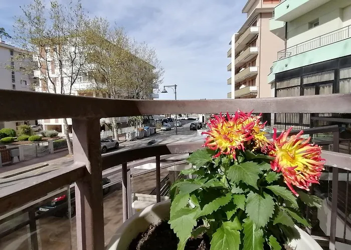 Abel & فندق تْشيزيناتيكو