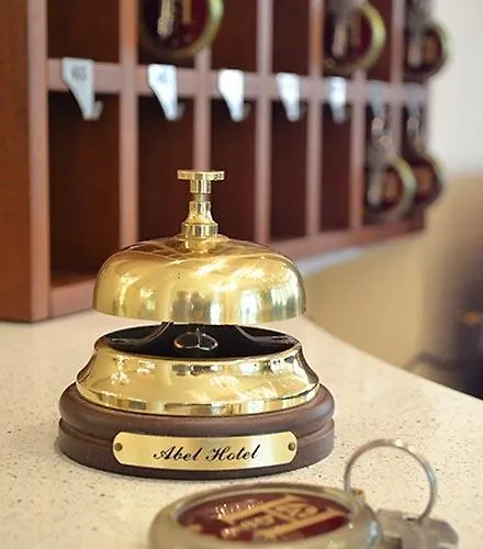 فندق Abel & تْشيزيناتيكو